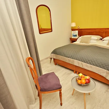 Diana Jardin Et 폴레인