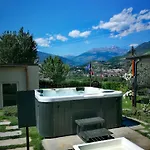 Hotel Diana Jardin Et Pollein