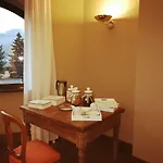 Diana Jardin Et Hotel Pollein
