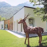Diana Jardin Et Hotel