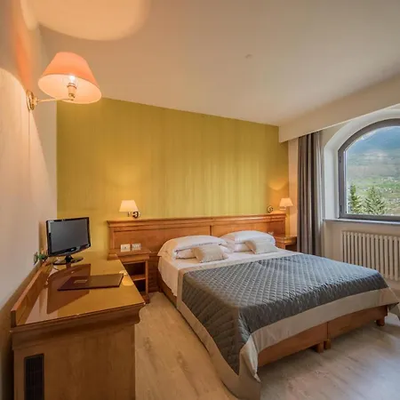 Diana Jardin Et Hotel Pollein