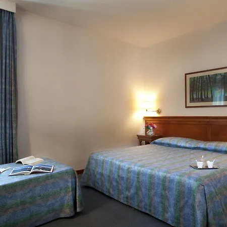 Hotel Diana Jardin Et 3*