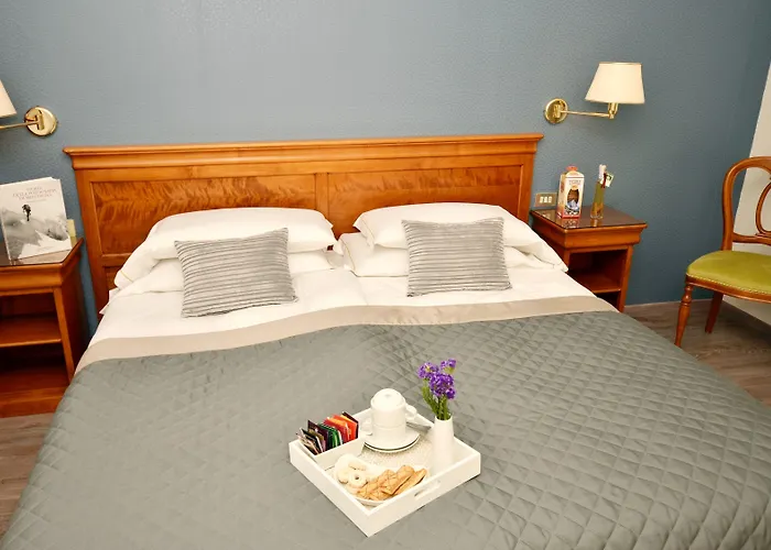 Hotel Diana Jardin Et