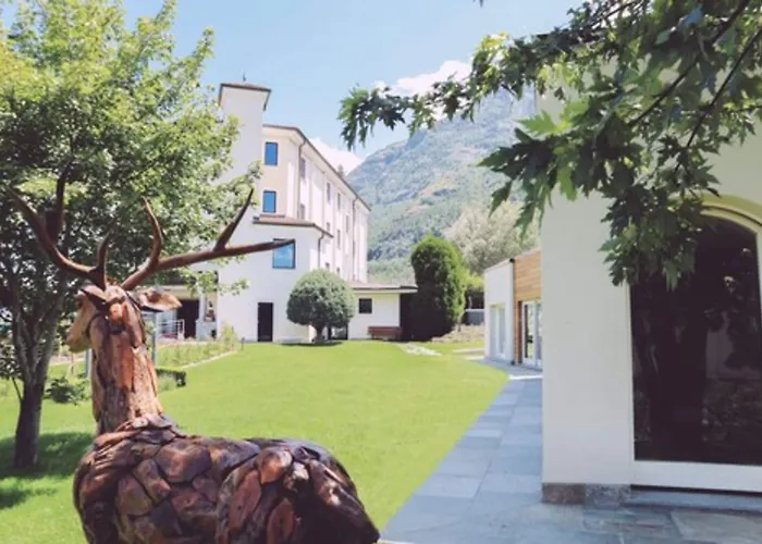 Hotel Diana Jardin Et Pollein