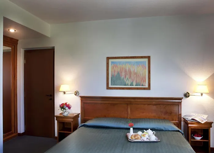 Diana Jardin Et Hotel Pollein